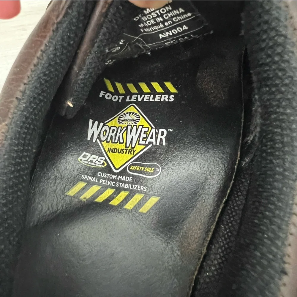 Dr. Martens classic dark